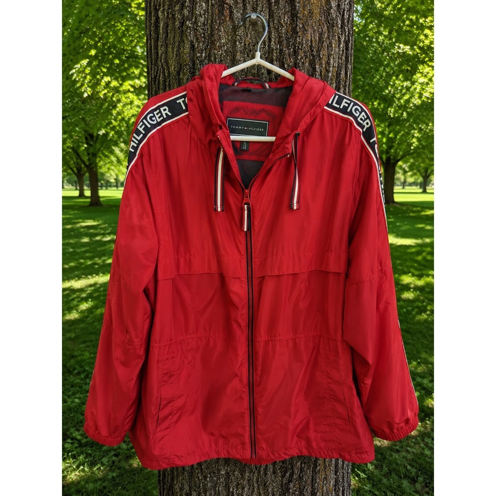 TOMMY‎ HILFIGER Red Hooded Windbreaker Jacket Men's L Full Zip Lightweight